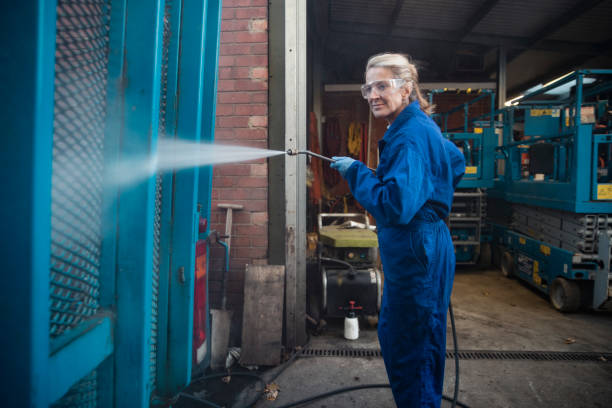 Why Choose Our Certified Pressure Washing Experts for Your Project Needs in Pistakee Highlands, IL?